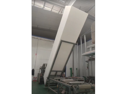 Return visit to the customer site, EPS block molding machine is in production