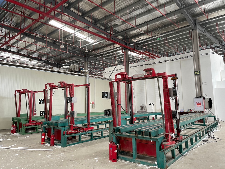 EPS cutting machine type B&C (2).png