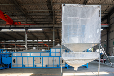 Dongshan Intelligent Pre-foaming Machine helps enterprises stabilize production
